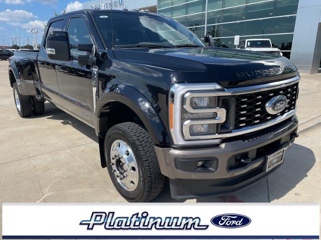 2023 Ford Super Duty F-450 DRW Vehicle Photo in Weatherford, TX 76087