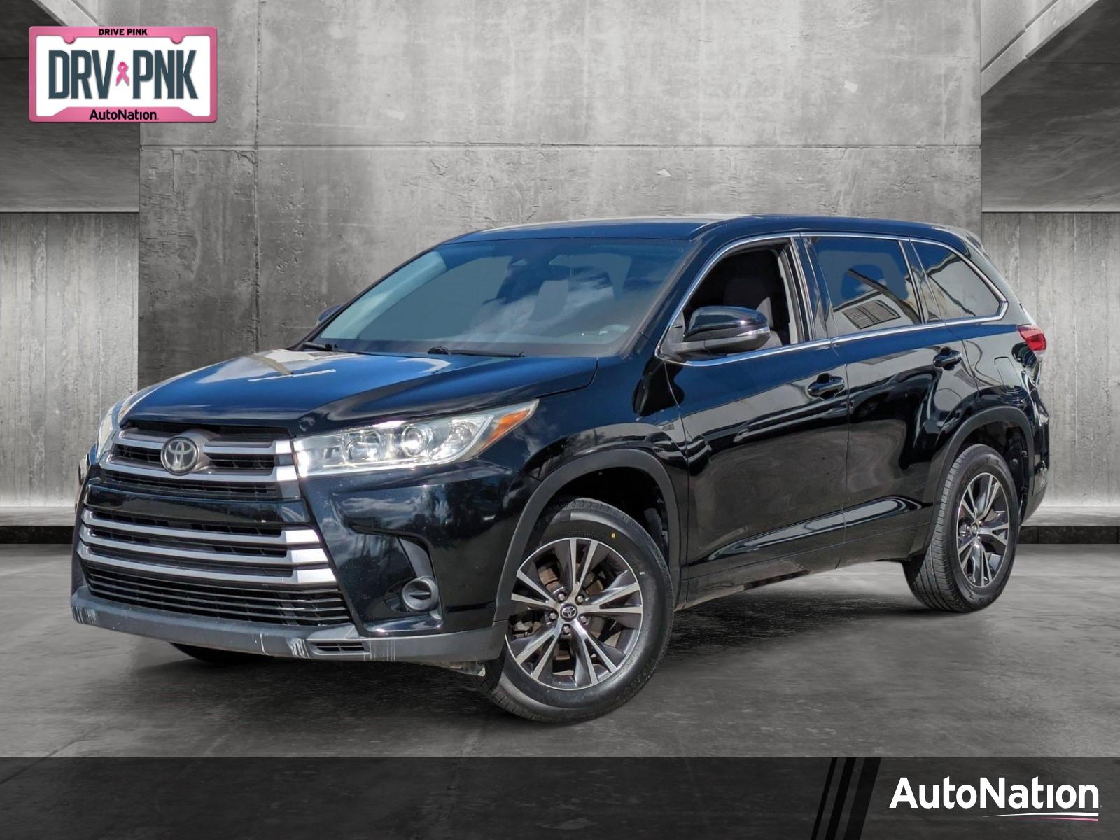 2017 Toyota Highlander Vehicle Photo in MIAMI, FL 33172-3015