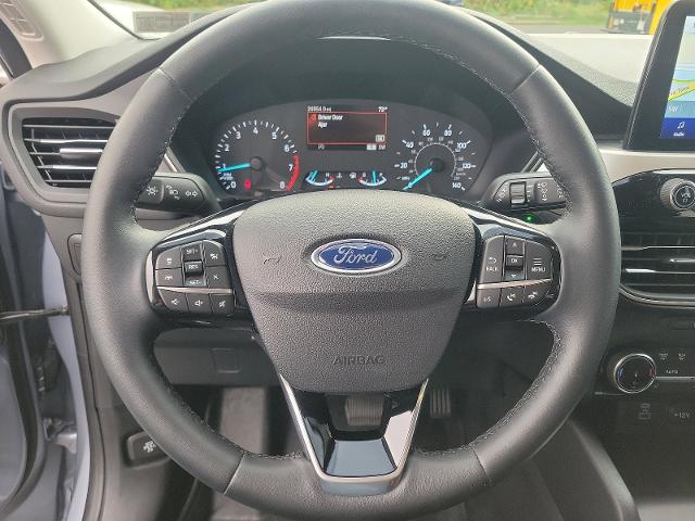 2022 Ford Escape Vehicle Photo in TREVOSE, PA 19053-4984