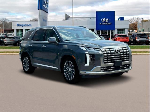 2025 Hyundai PALISADE Vehicle Photo in Green Bay, WI 54304