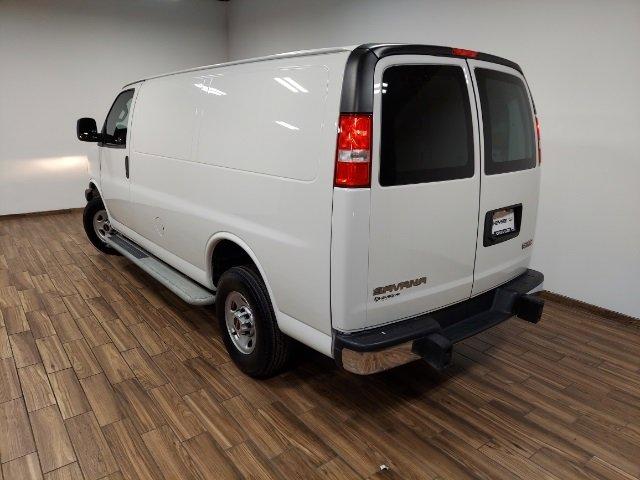 2022 GMC Savana Cargo 2500 Vehicle Photo in SAUK CITY, WI 53583-1301