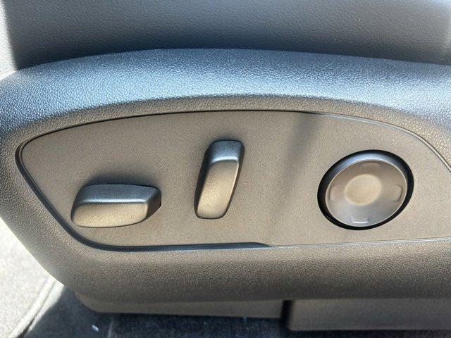 2025 Buick Enclave Vehicle Photo in JACKSON, MI 49202-1834