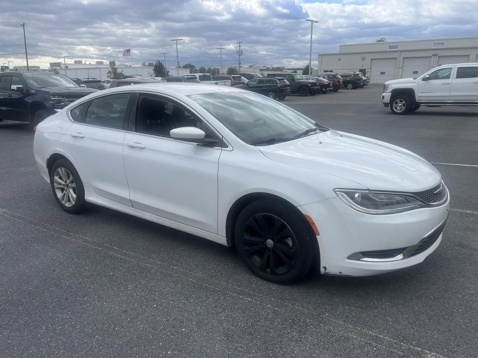 2017 Chrysler 200 Vehicle Photo in Mechanicsburg, PA 17050-1707