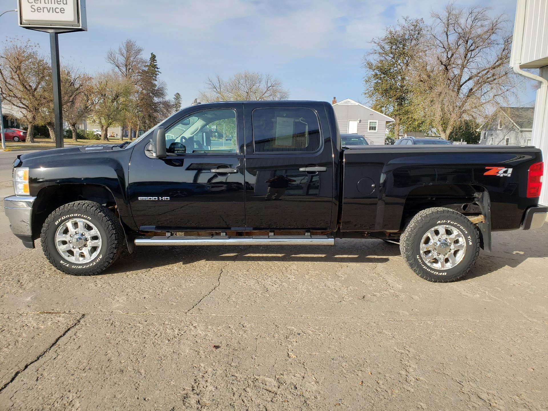 Used 2014 Chevrolet Silverado 2500HD LT with VIN 1GC1KXC8XEF117176 for sale in Cavalier, ND