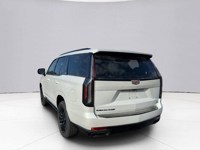 2024 Cadillac Escalade Vehicle Photo in LEOMINSTER, MA 01453-2952