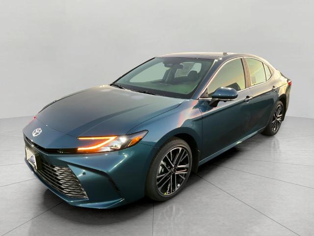 2025 Toyota Camry Vehicle Photo in Oshkosh, WI 54904