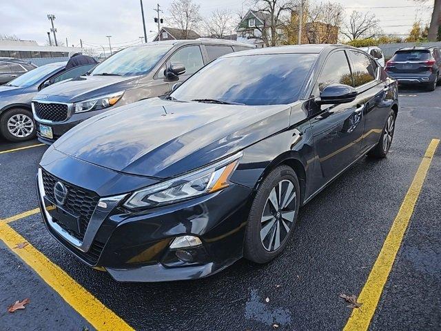 2019 Nissan Altima Vehicle Photo in AKRON, OH 44303-2185