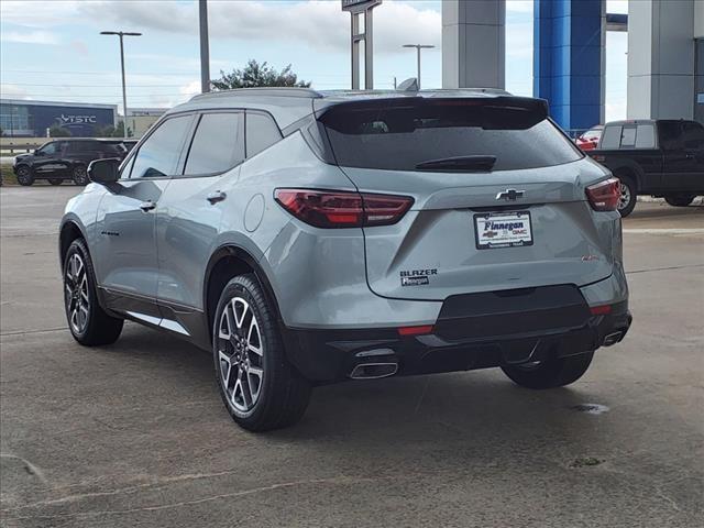 2025 Chevrolet Blazer Vehicle Photo in ROSENBERG, TX 77471-5675