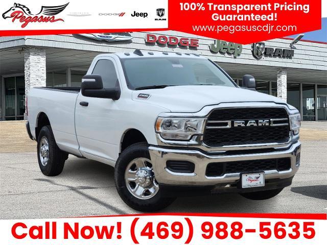 2024 Ram 2500 Vehicle Photo in Ennis, TX 75119-5114