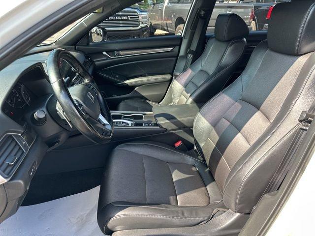 2020 Honda Accord Sedan Vehicle Photo in MEDINA, OH 44256-9631