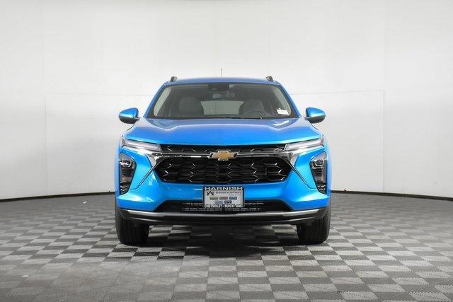 2025 Chevrolet Trax Vehicle Photo in PUYALLUP, WA 98371-4149