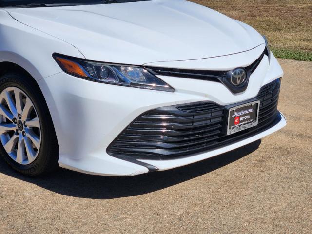 2019 Toyota Camry Vehicle Photo in Denison, TX 75020