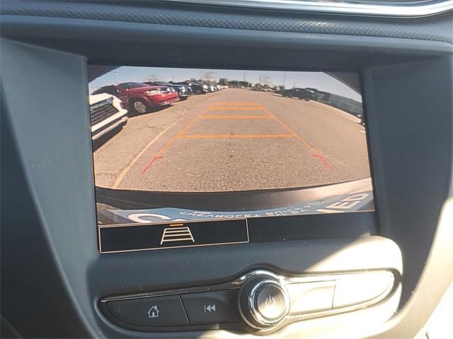 2022 Chevrolet Trailblazer Vehicle Photo in GRAND BLANC, MI 48439-8139