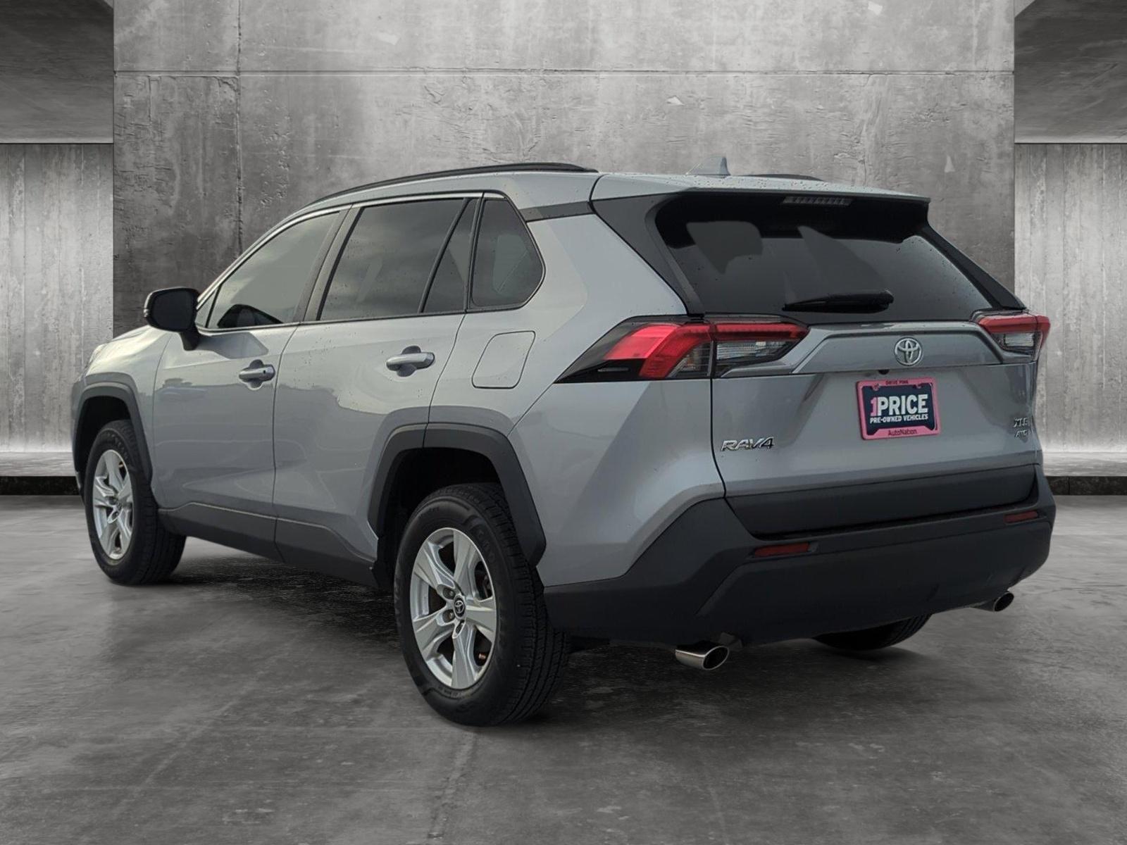 2021 Toyota RAV4 Vehicle Photo in Ft. Myers, FL 33907