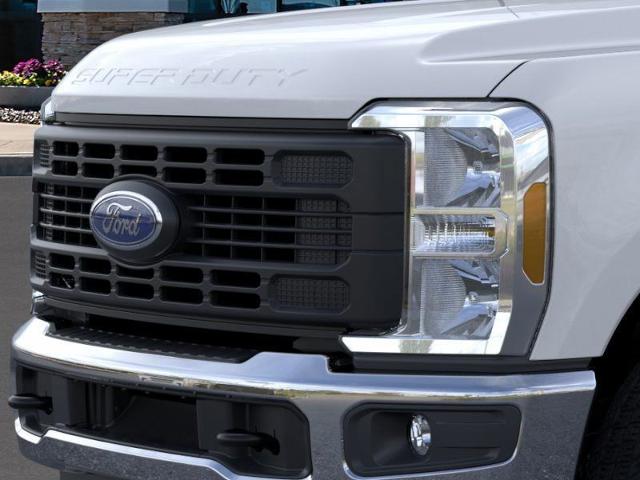 2024 Ford Super Duty F-350 DRW Vehicle Photo in Weatherford, TX 76087