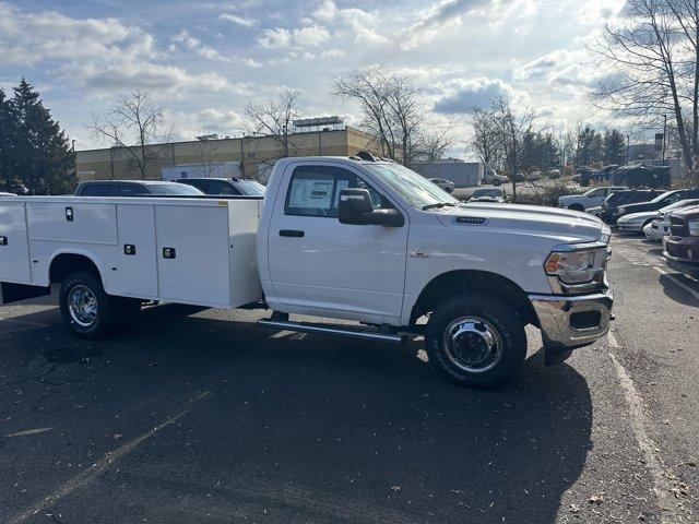 2023 Ram 3500 Chassis Cab Vehicle Photo in Doylsetown, PA 18901