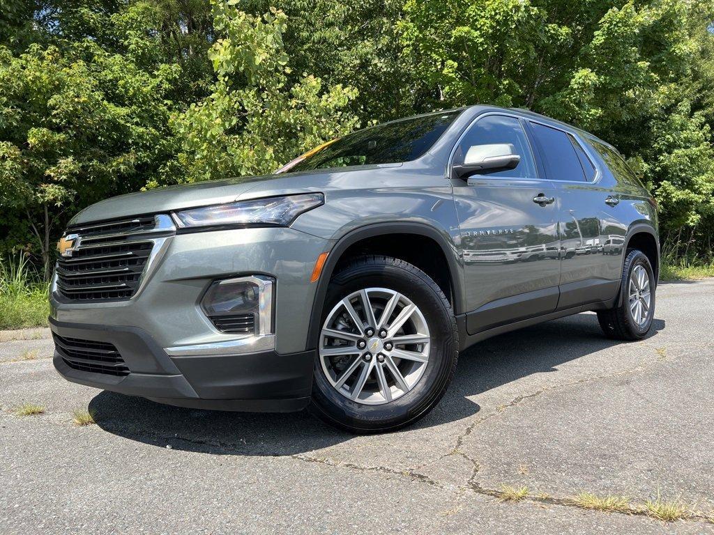 2023 Chevrolet Traverse Vehicle Photo in MONROE, NC 28110-8431