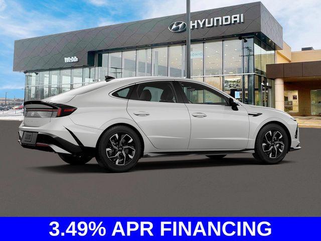 2024 Hyundai SONATA Vehicle Photo in Highland, IN 46322-2506