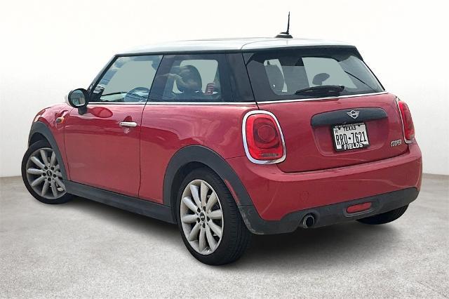 2019 MINI Cooper Hardtop 2 Door Vehicle Photo in Houston, TX 77007