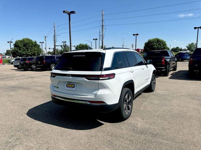 2023 Jeep Grand Cherokee 4xe Vehicle Photo in GREELEY, CO 80634-4125