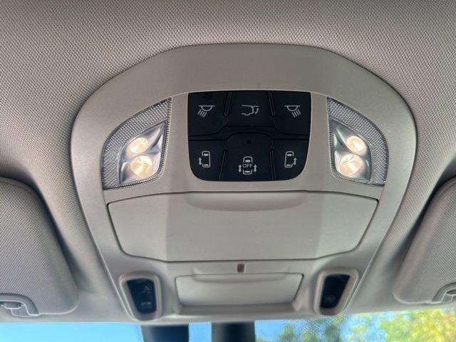 2021 Chrysler Pacifica Vehicle Photo in MEDINA, OH 44256-9631