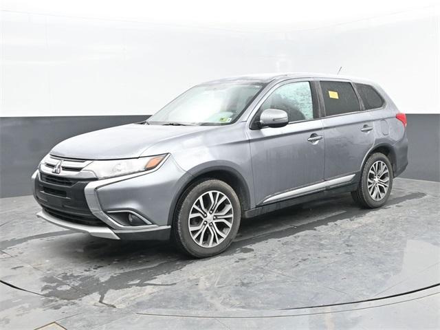 Used 2016 Mitsubishi Outlander SE with VIN JA4AZ3A30GZ039451 for sale in Grafton, WV