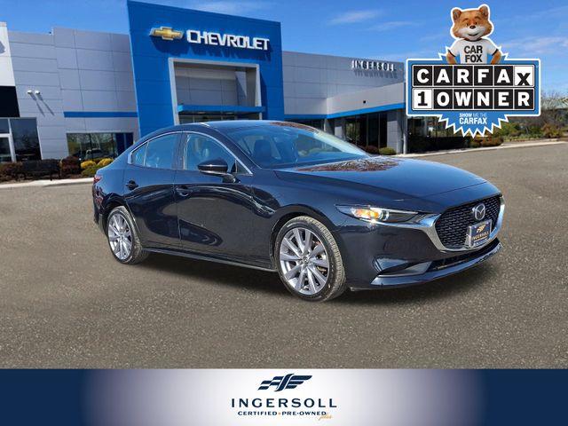 2021 Mazda Mazda3 Sedan Vehicle Photo in DANBURY, CT 06810-5034