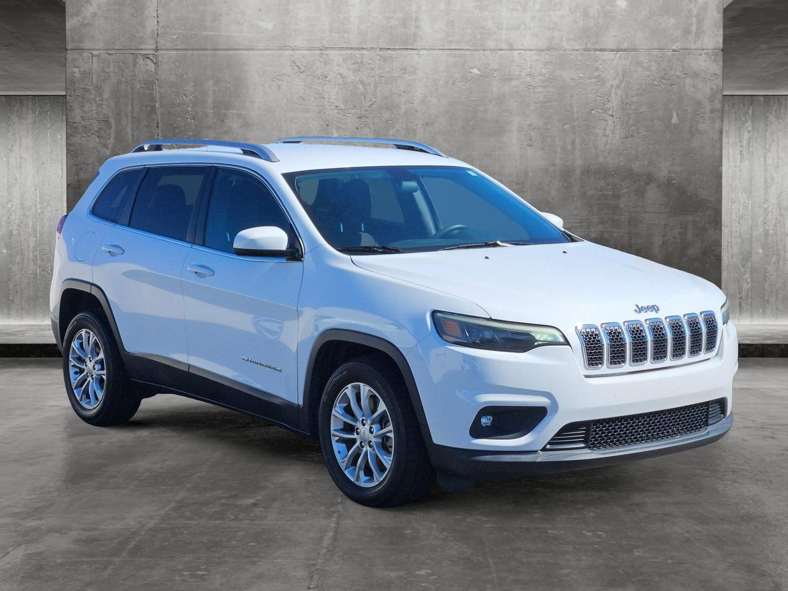 2019 Jeep Cherokee Vehicle Photo in GILBERT, AZ 85297-0446