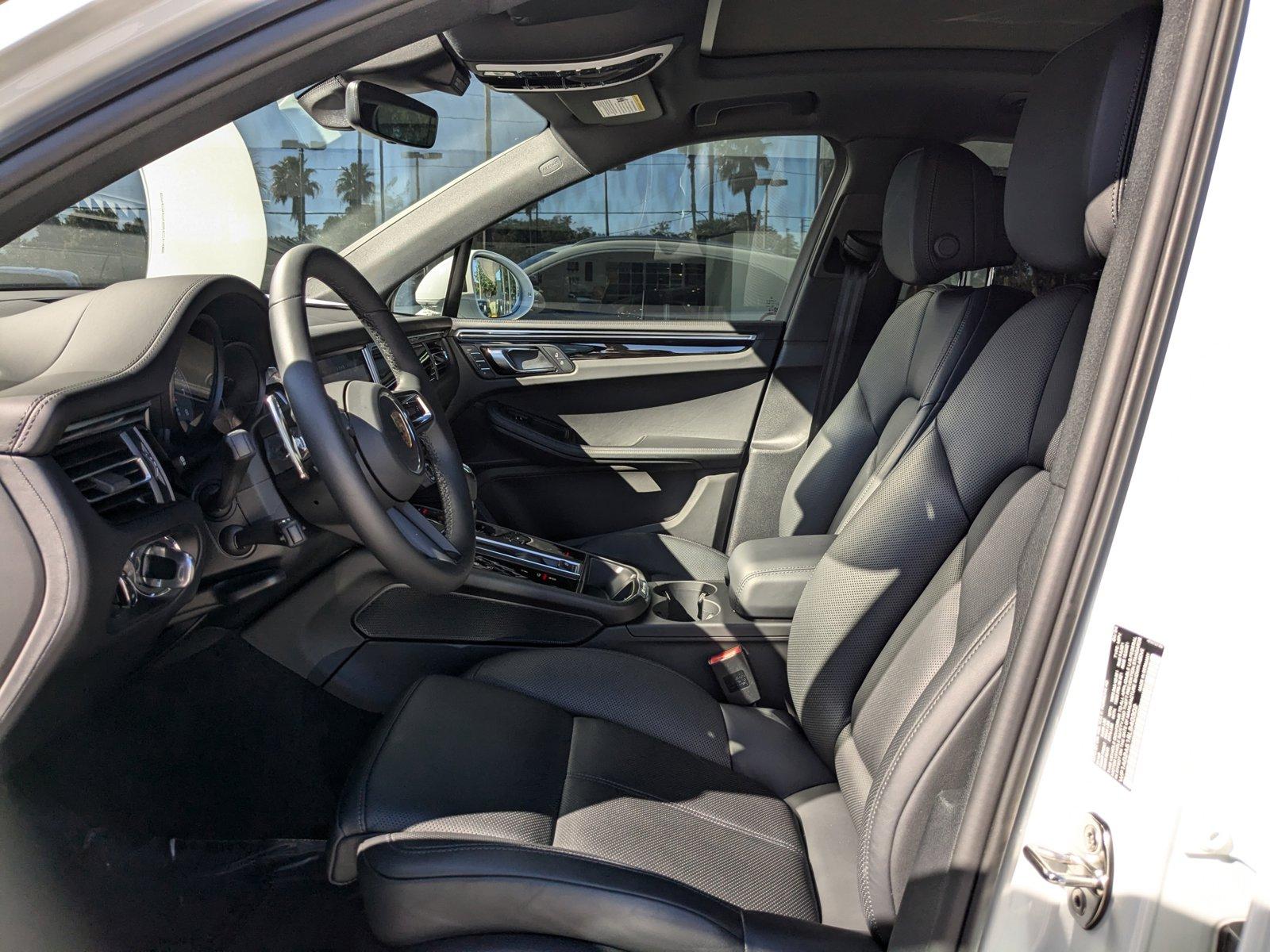 2024 Porsche Macan Vehicle Photo in Maitland, FL 32751