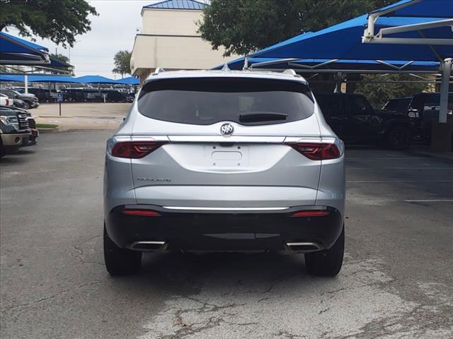 2022 Buick Enclave Vehicle Photo in DENTON, TX 76210-9321