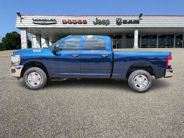 2024 Ram 2500 Vehicle Photo in Ennis, TX 75119-5114