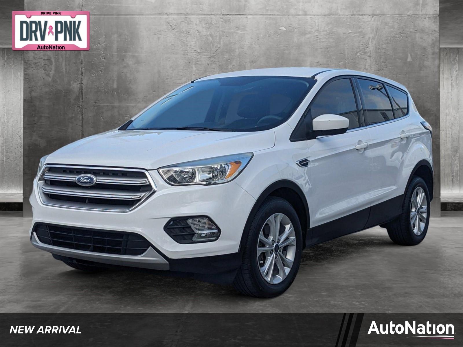 2017 Ford Escape Vehicle Photo in MIAMI, FL 33172-3015