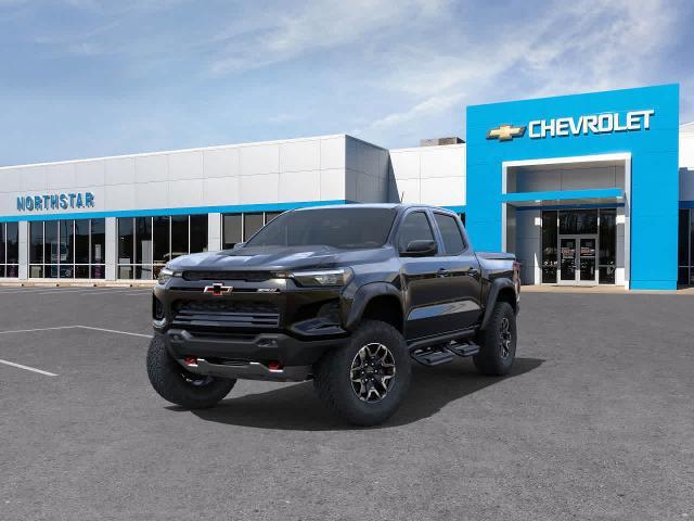 2024 Chevrolet Colorado Vehicle Photo in MOON TOWNSHIP, PA 15108-2571