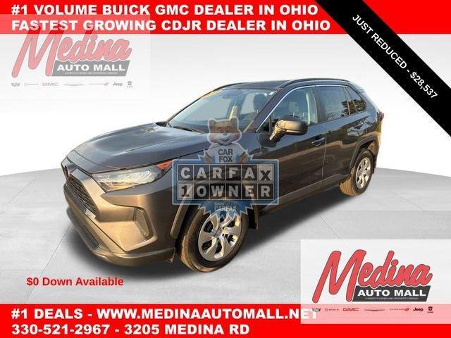 2021 Toyota RAV4 Vehicle Photo in MEDINA, OH 44256-9631