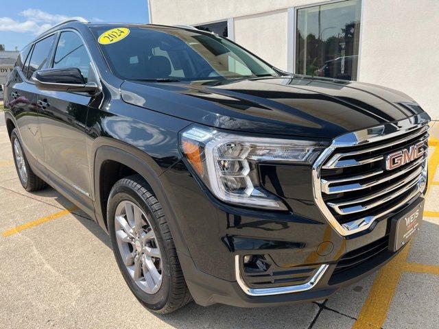 Used 2024 GMC Terrain SLT with VIN 3GKALVEG4RL172552 for sale in Decorah, IA