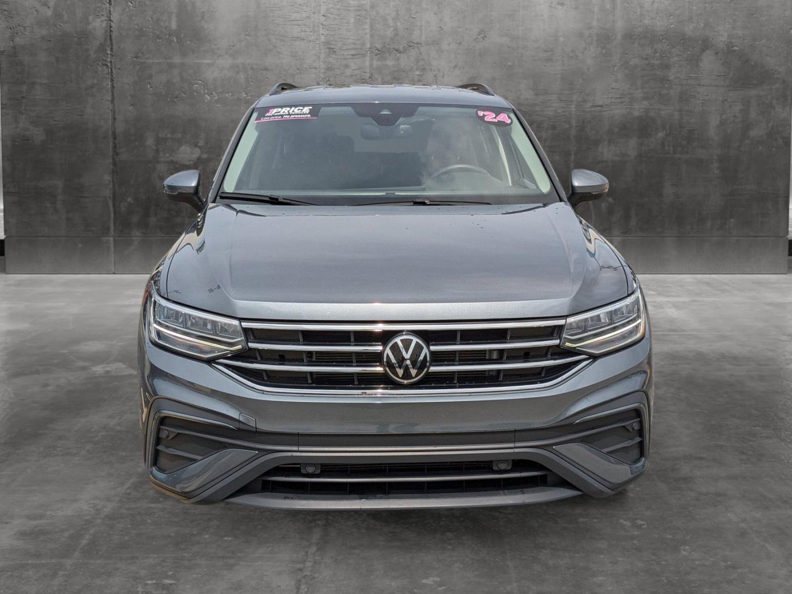 2024 Volkswagen Tiguan Vehicle Photo in Miami, FL 33015