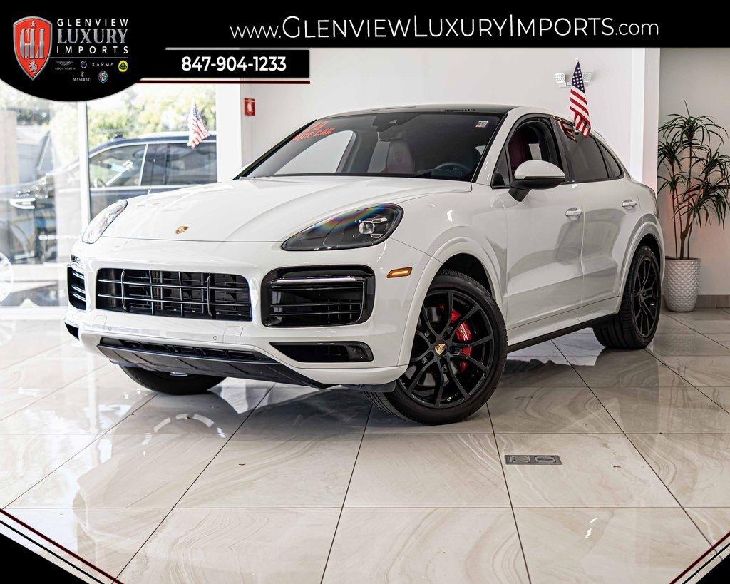 2023 Porsche Cayenne Vehicle Photo in Saint Charles, IL 60174