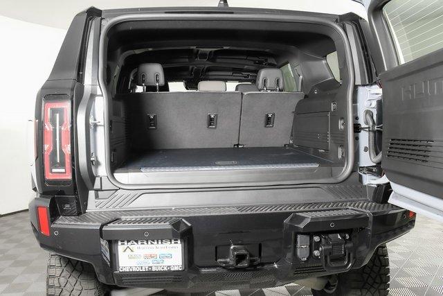 2024 GMC HUMMER EV SUV Vehicle Photo in PUYALLUP, WA 98371-4149