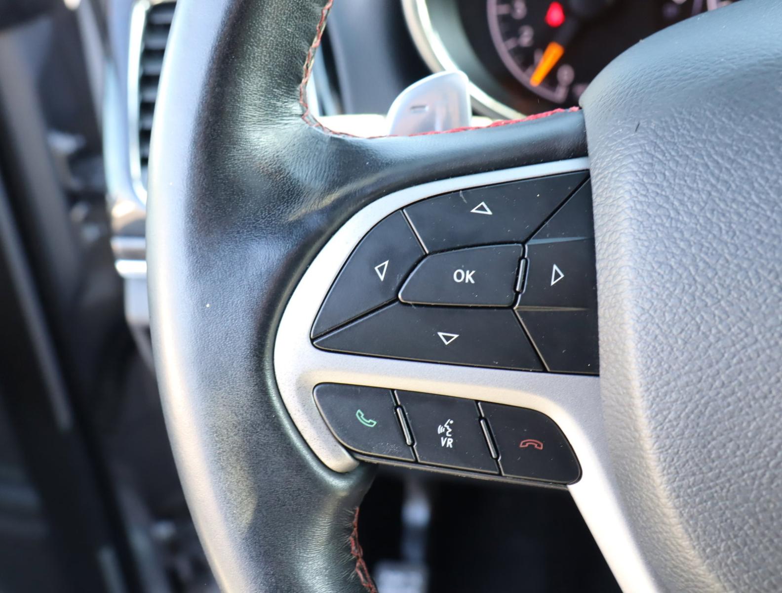 2021 Jeep Grand Cherokee Vehicle Photo in LOS ANGELES, CA 90007-3794