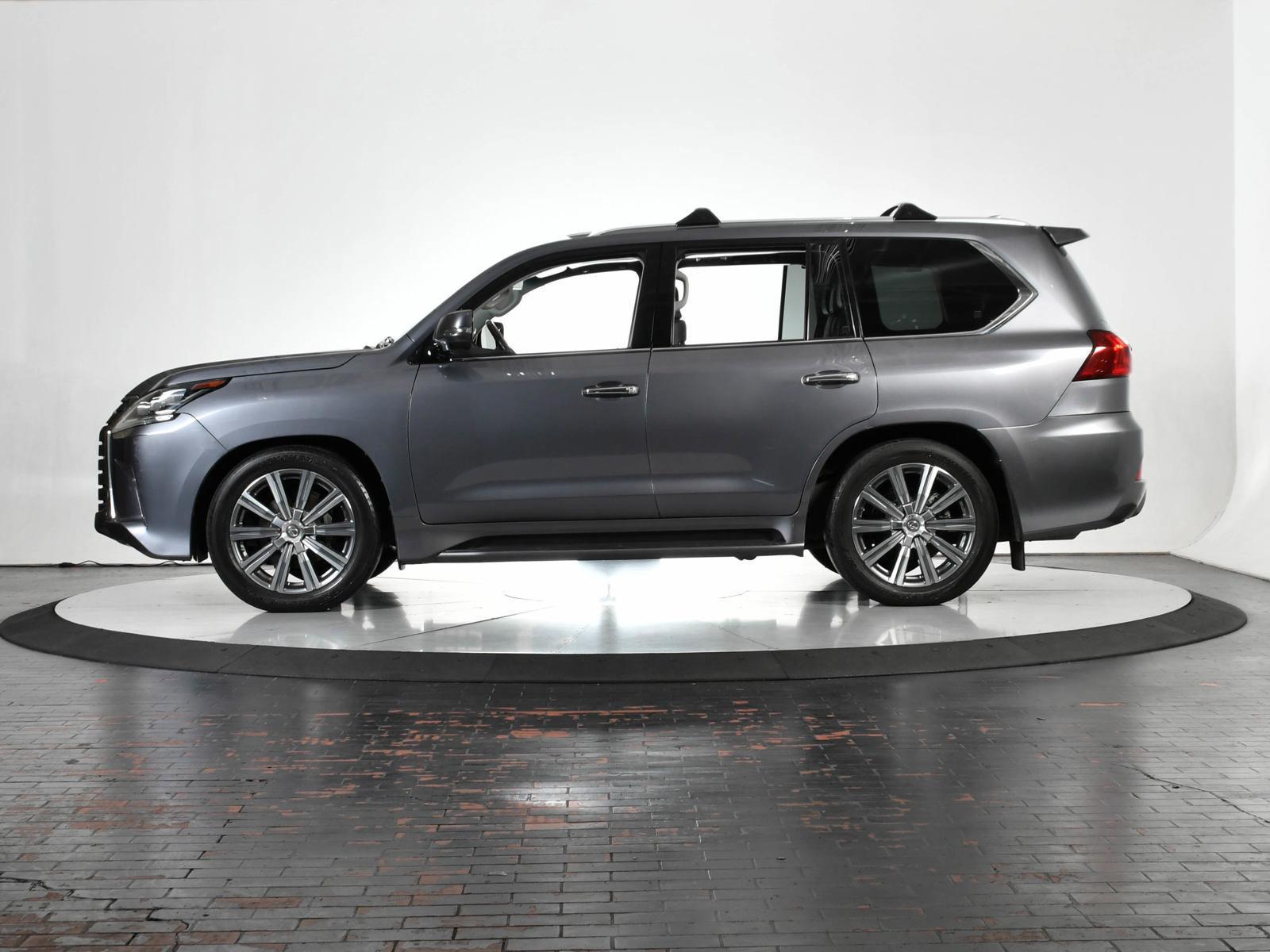 2017 Lexus LX 570 Vehicle Photo in DALLAS, TX 75235