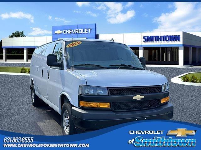 2022 Chevrolet Express Cargo Van Vehicle Photo in SAINT JAMES, NY 11780-3219