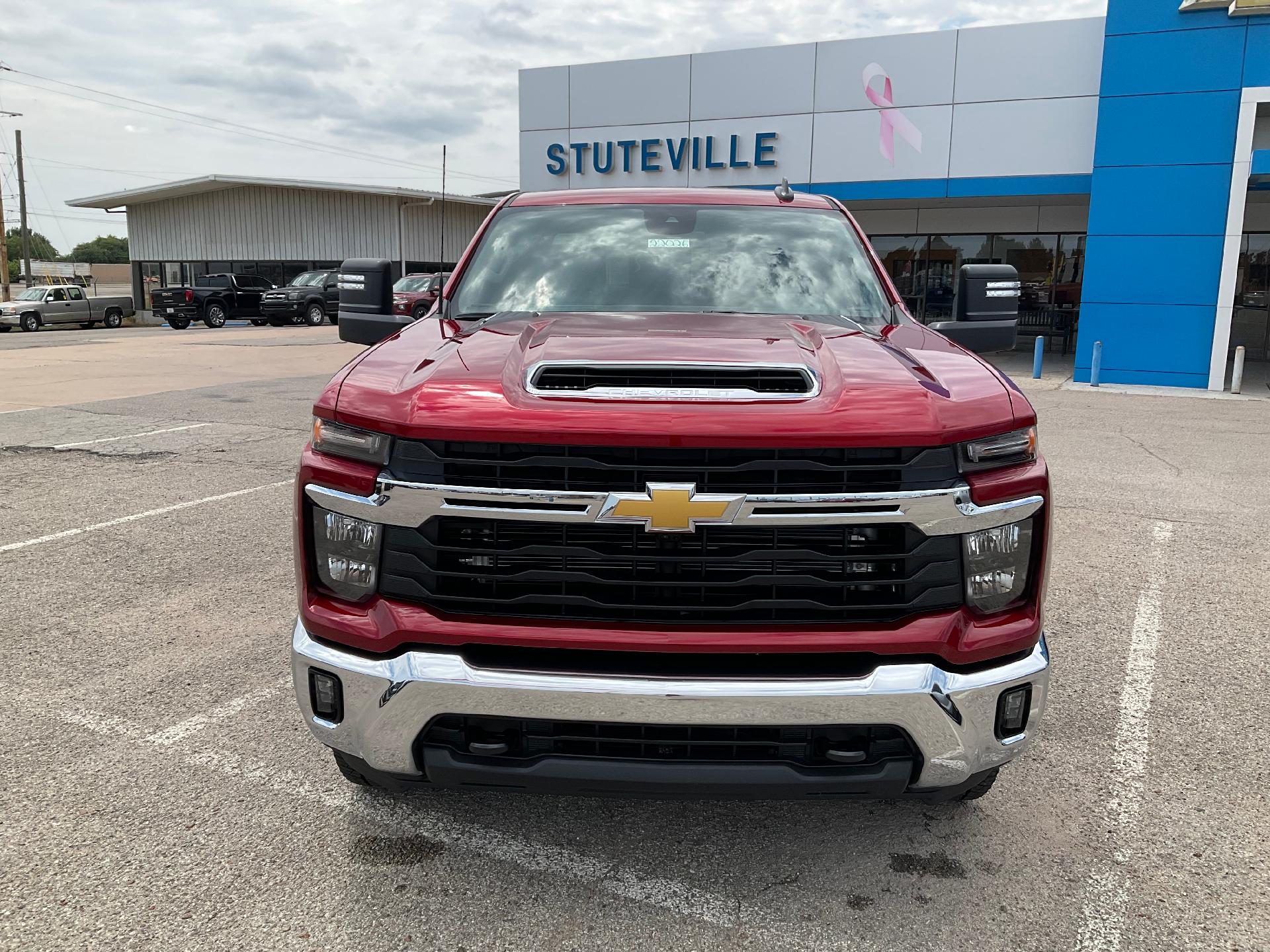 2024 Chevrolet Silverado 2500 HD Vehicle Photo in PONCA CITY, OK 74601-1036