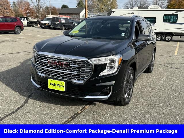 2024 GMC Terrain Vehicle Photo in CHICOPEE, MA 01020-5001