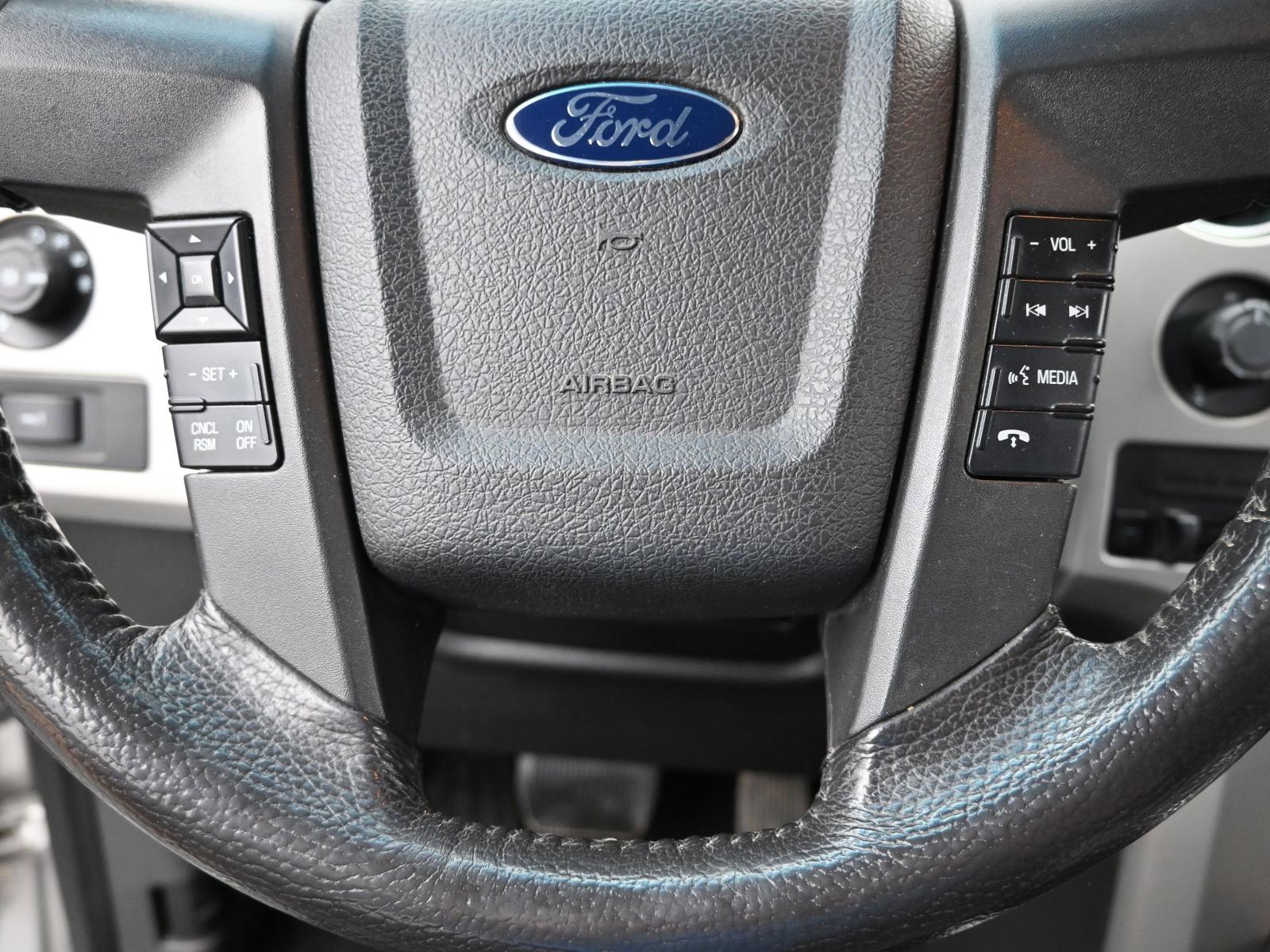 2014 Ford F-150 Vehicle Photo in Cedar Rapids, IA 52402