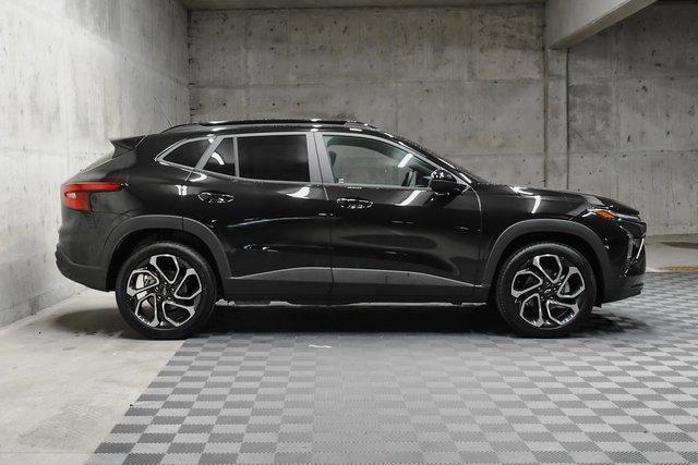 2025 Chevrolet Trax Vehicle Photo in EVERETT, WA 98203-5662