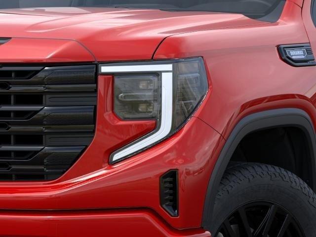 2024 GMC Sierra 1500 Vehicle Photo in LEOMINSTER, MA 01453-2952