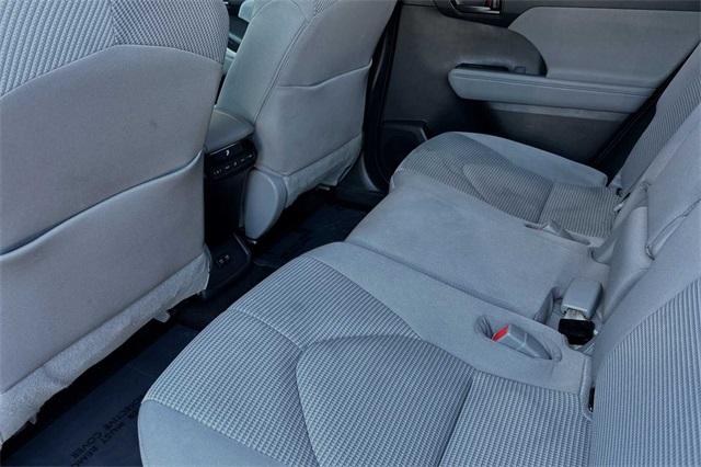 2021 Toyota Highlander Vehicle Photo in ELK GROVE, CA 95757-8703