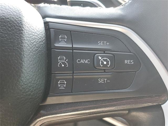 2022 Jeep Grand Cherokee L Vehicle Photo in GRAND BLANC, MI 48439-8139