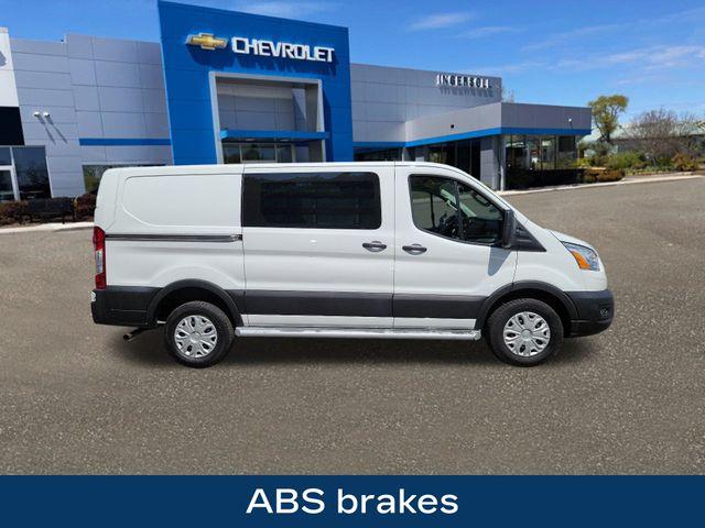 2022 Ford Transit Cargo Van Vehicle Photo in DANBURY, CT 06810-5034