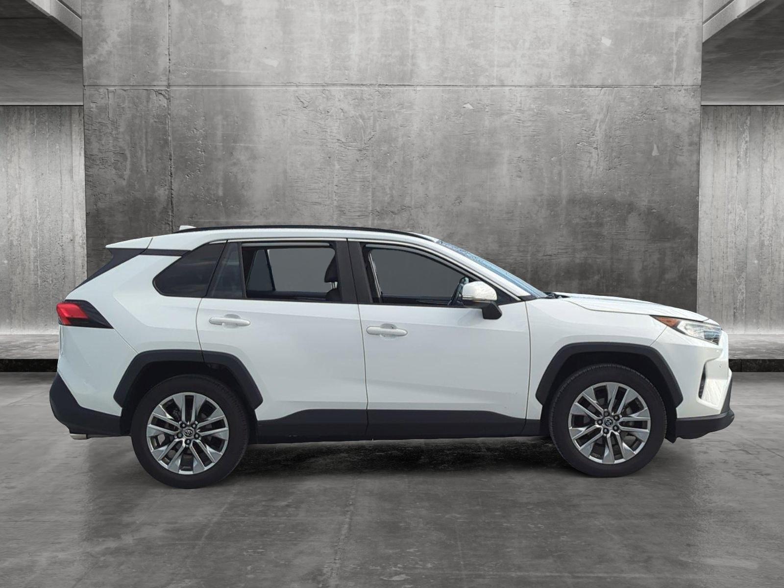 2019 Toyota RAV4 Vehicle Photo in Ft. Myers, FL 33907